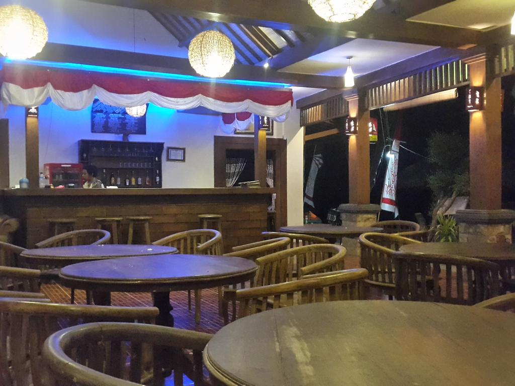 Coral Beach Pizza Cottages Gili Trawangan Eksteriør billede